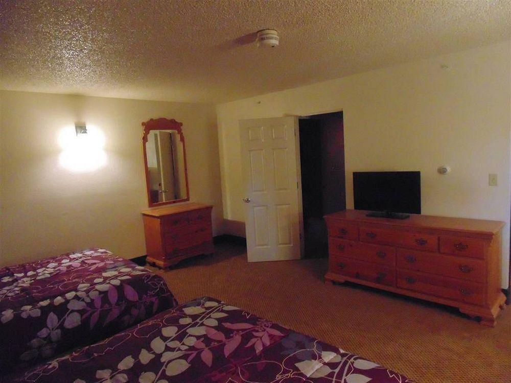 Barratt Inn Anchorage Airport Экстерьер фото