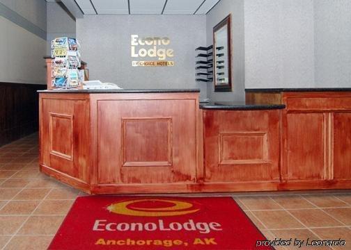 Barratt Inn Anchorage Airport Интерьер фото